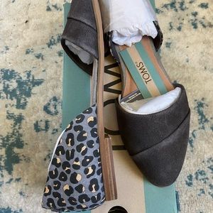 Toms Gray Suede & Leopard Print Jutti D’Orsay Flat